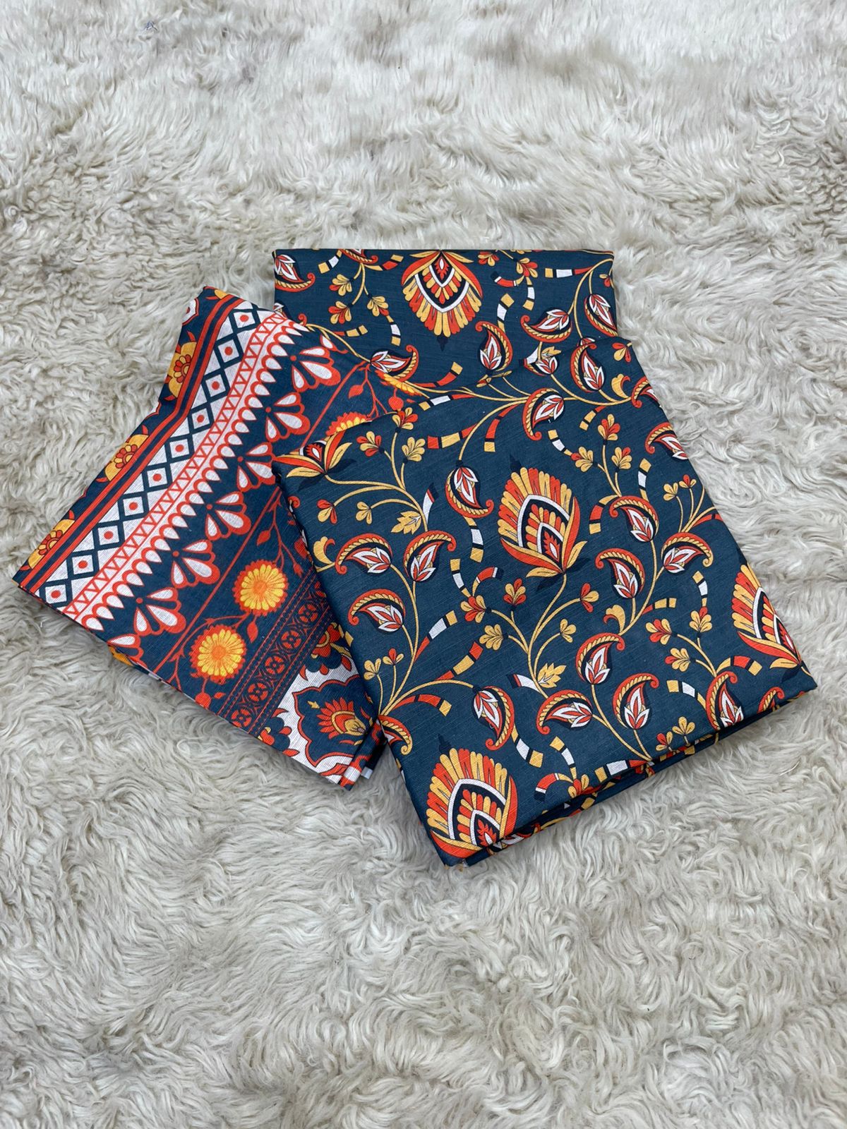Sapphire Khaddar Three Piece (Unstitched)