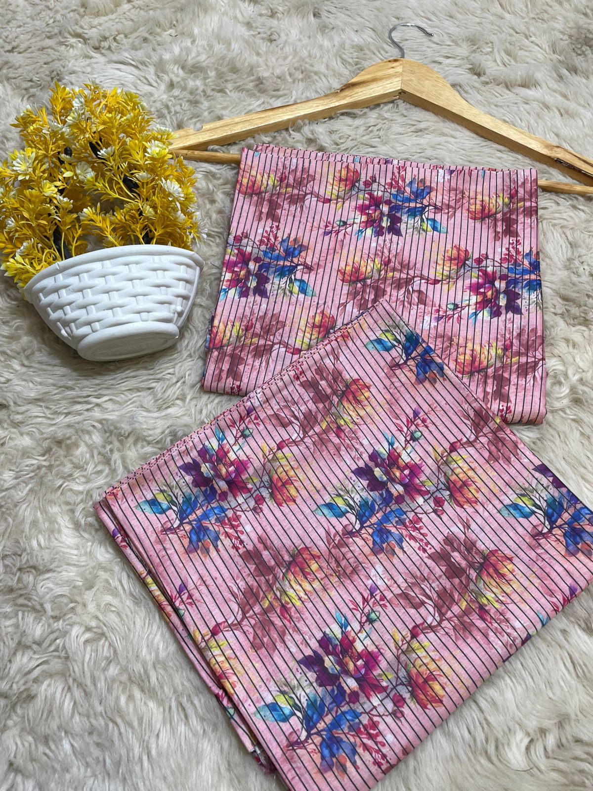 Nishat Printed Lawn 2pc (Unstitched)