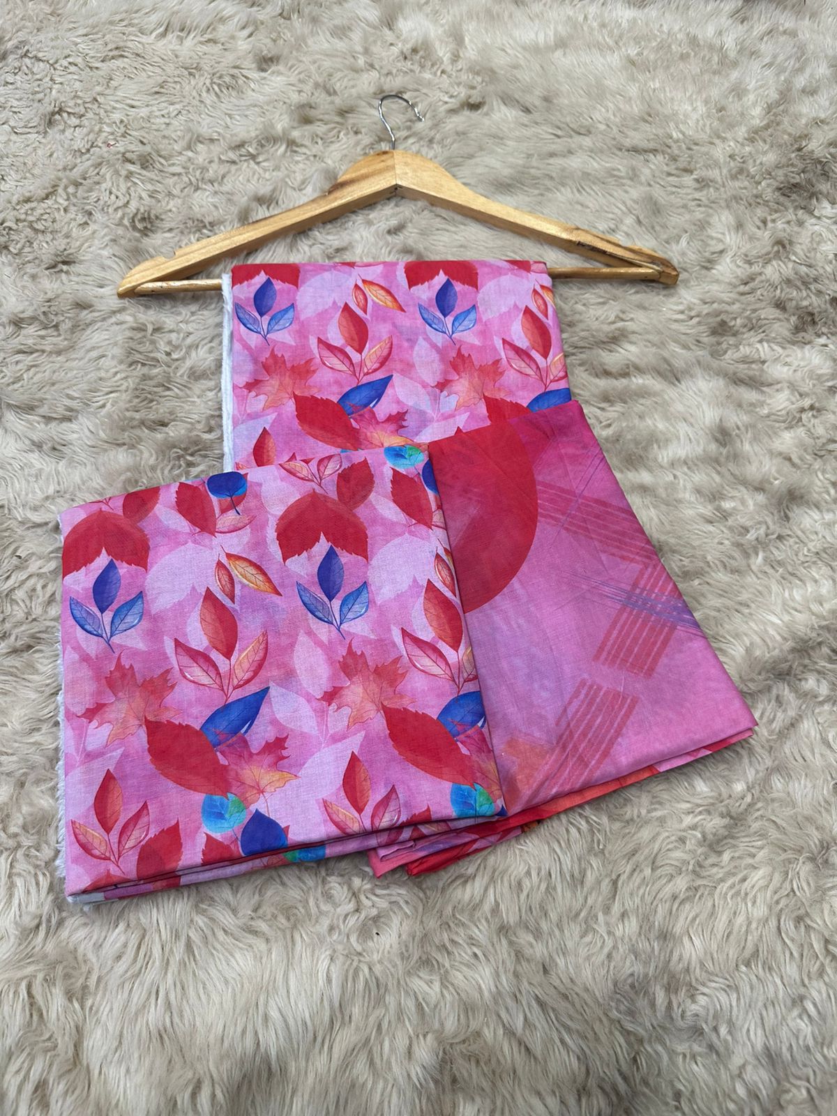 Zeyorah Printed Lawn Three Piece (Unstitched)