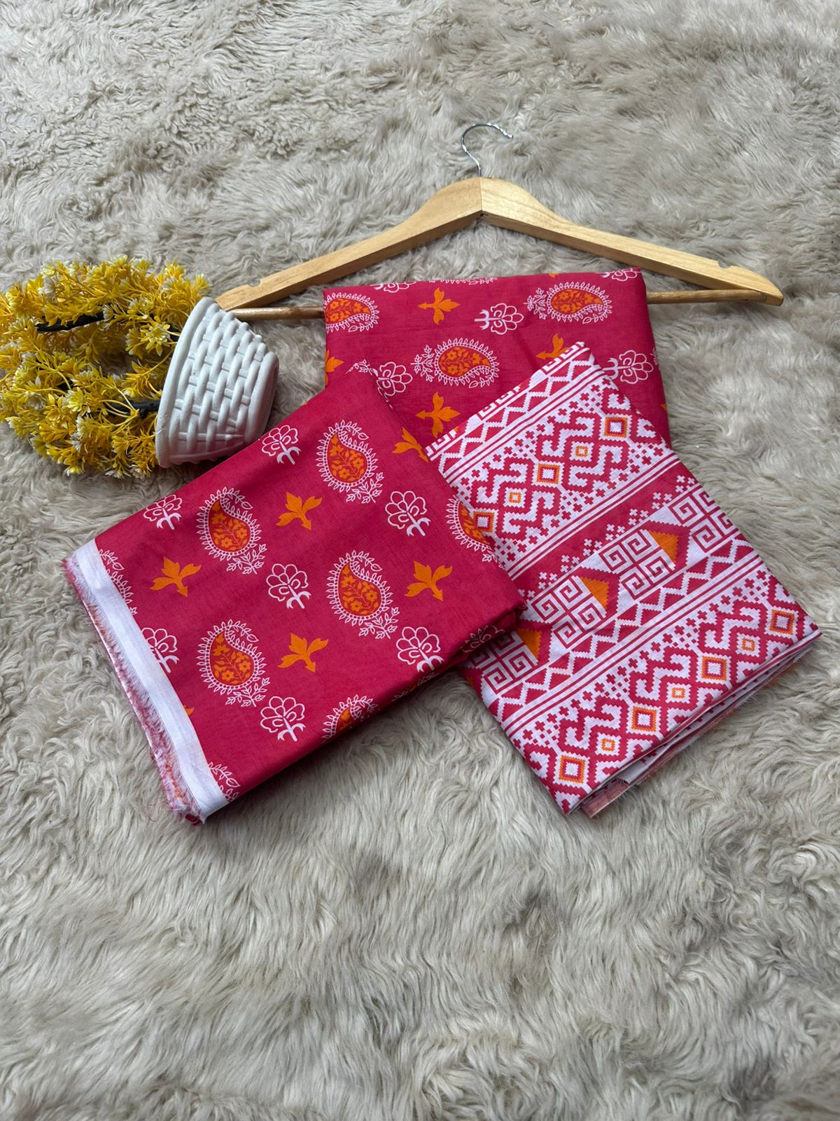 Regalia Printed Lawn Three Piece (Unstitched)