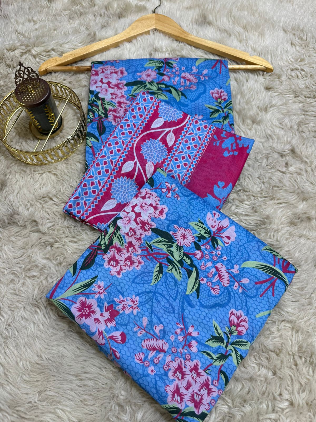 Sapphire Printed Lawn Three piece (unstitched)