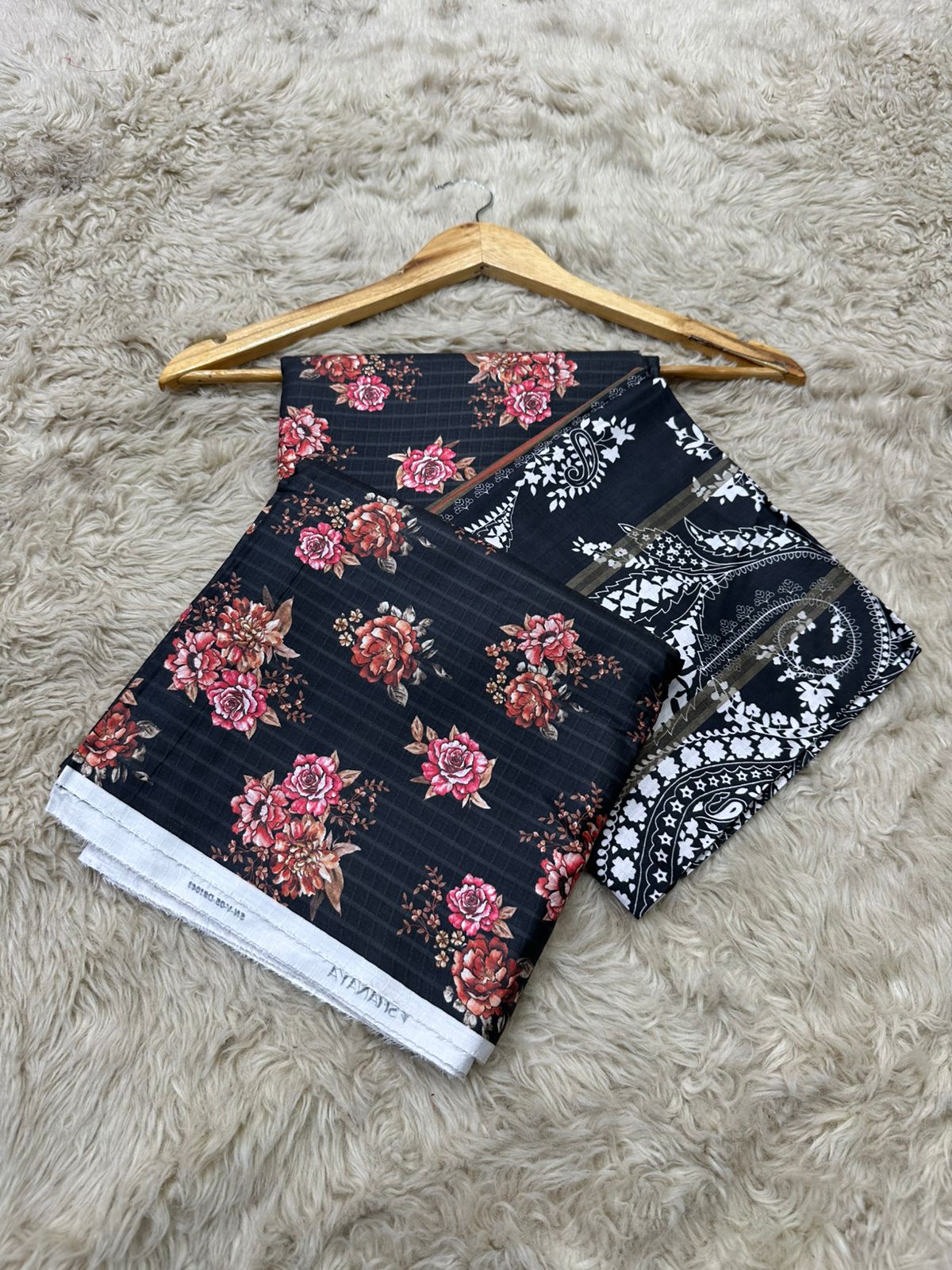 Shanaya Linen Three Piece (Unstitched)