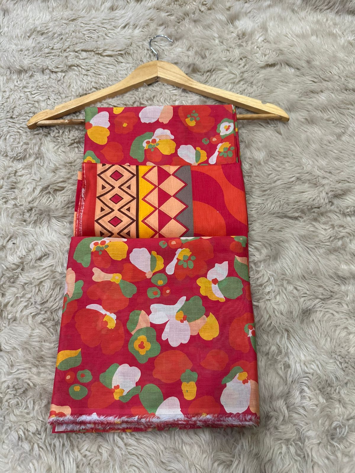 Regalia Printed Lawn Three Piece (Unstitched)