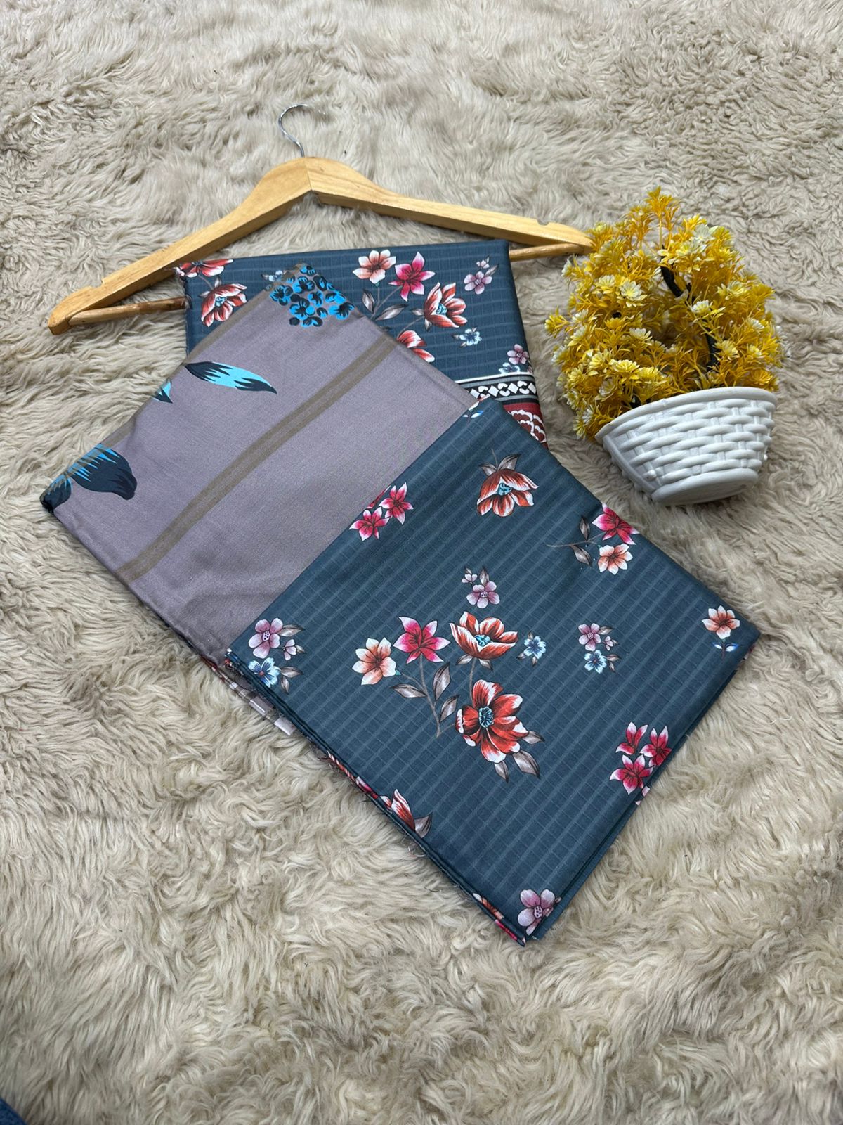 Shanaya Linen Three Piece (Unstitched)