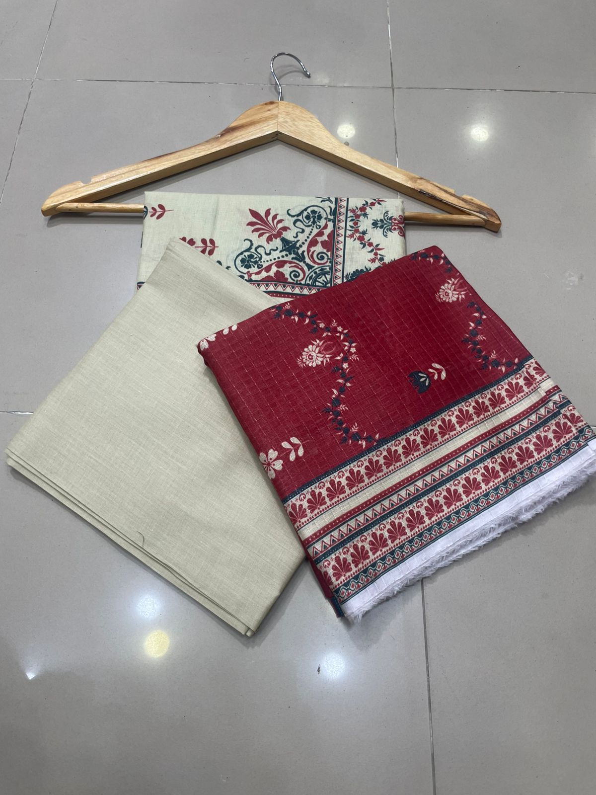 Chawala Printed Lawn Three Piece (Unstitched)