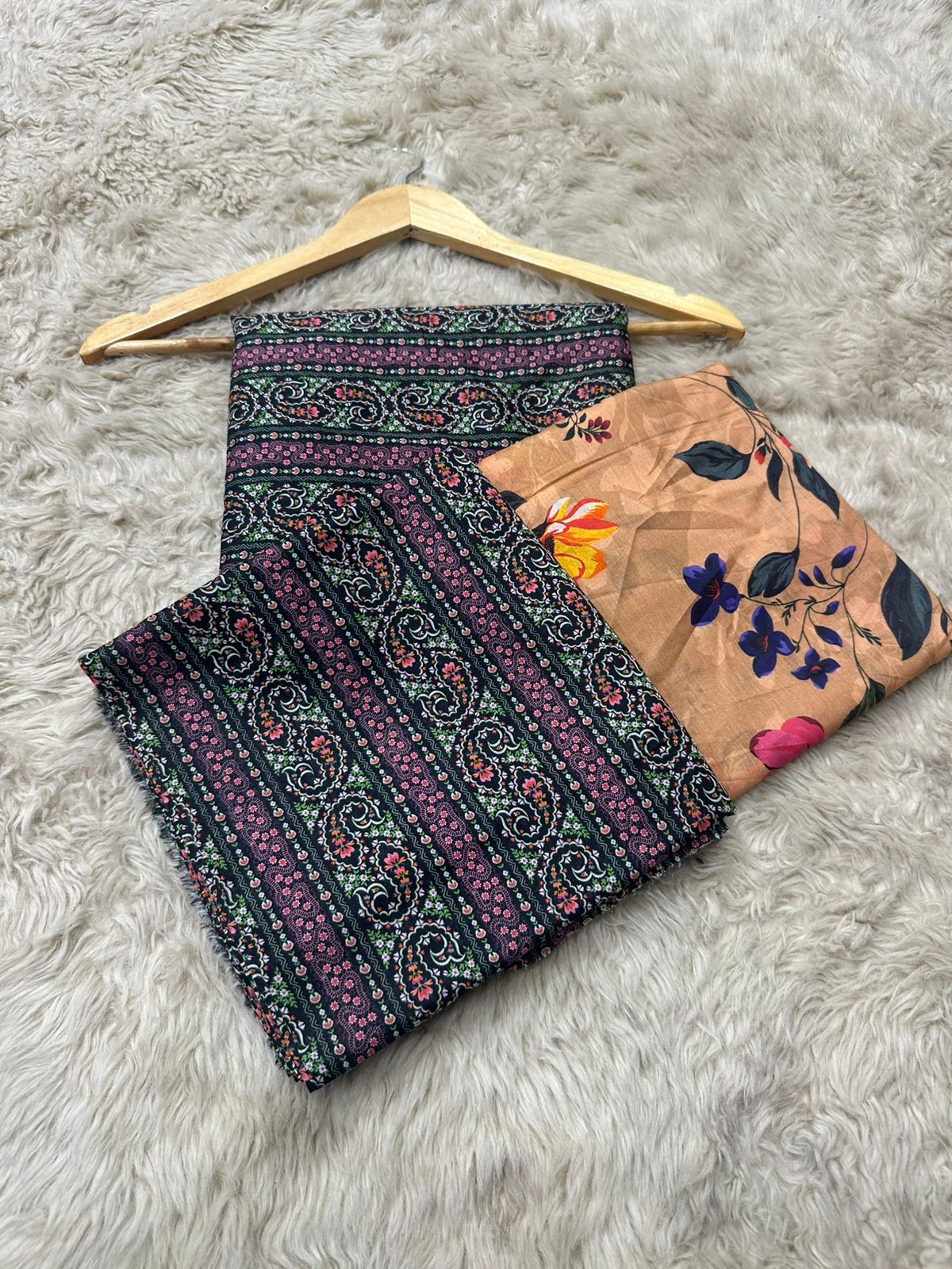 Regalia Printed Lawn Three Piece (Unstitched)
