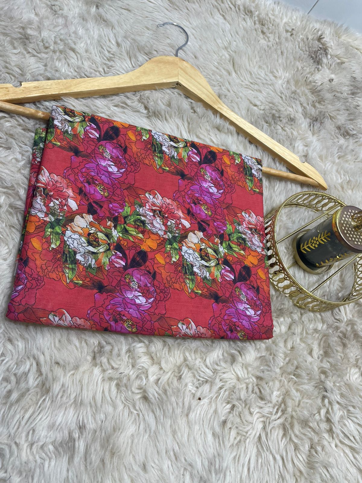 Nishat Printed Lawn 2pc (Unstitched)