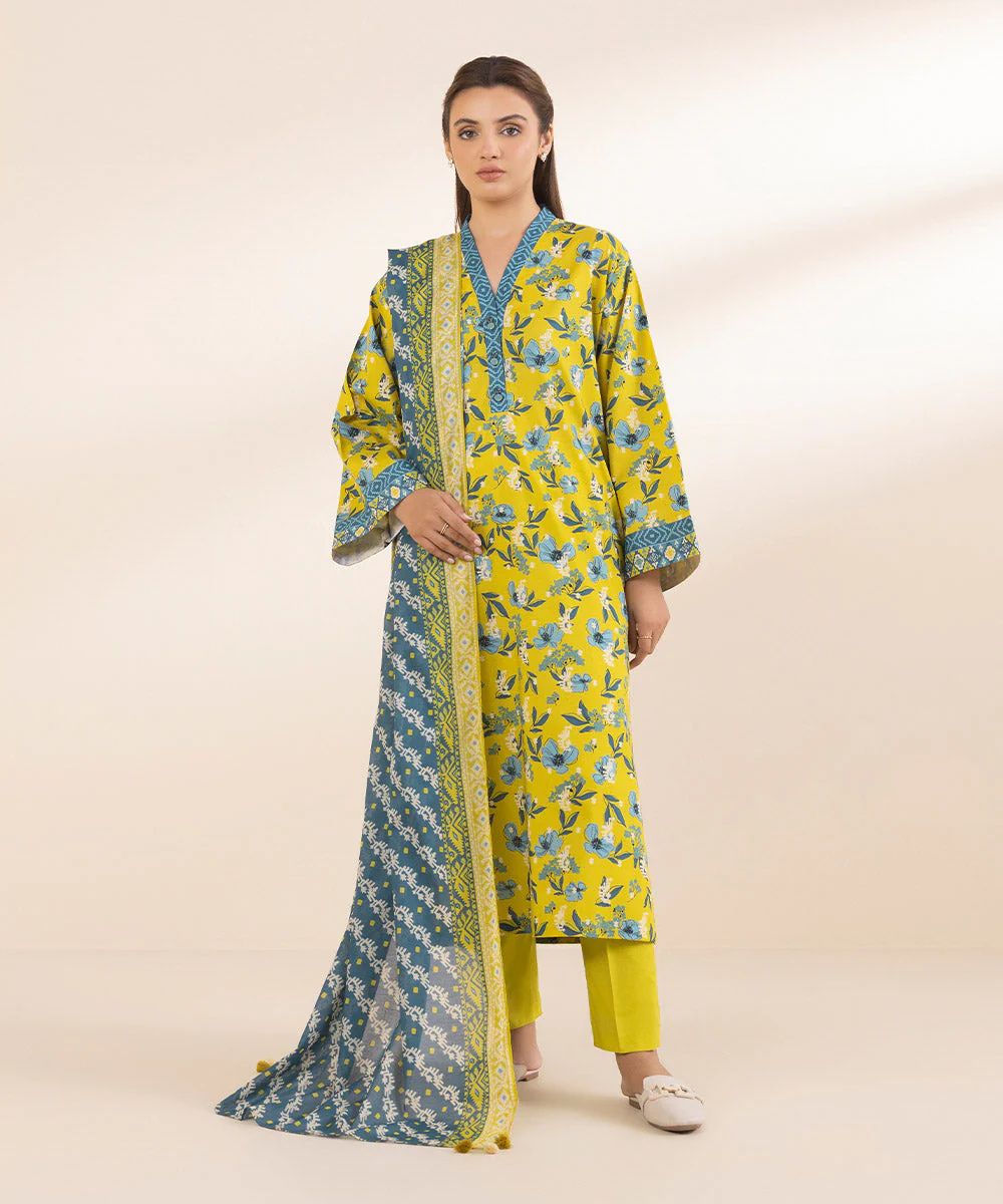 Sapphire Printed Lawn Three piece (unstitched)