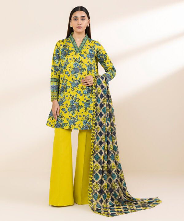 Sapphire Printed Lawn Three piece (unstitched)