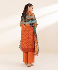 Sapphire Printed Lawn Three piece (unstitched)