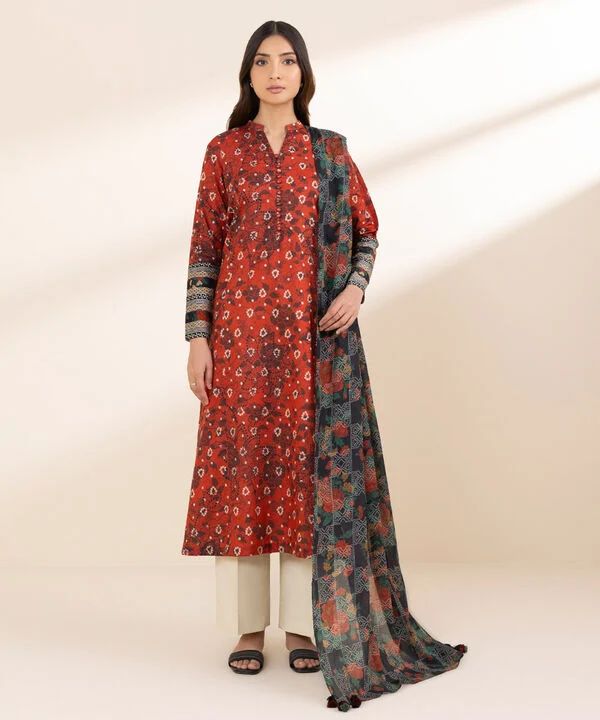 Sapphire Printed Lawn Three piece (unstitched)