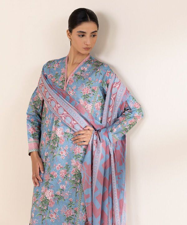 Sapphire Printed Lawn Three piece (unstitched)