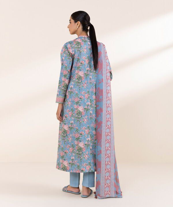 Sapphire Printed Lawn Three piece (unstitched)