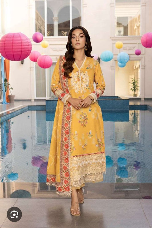 Iznik Printed Lawn Three Piece (Unstitched)