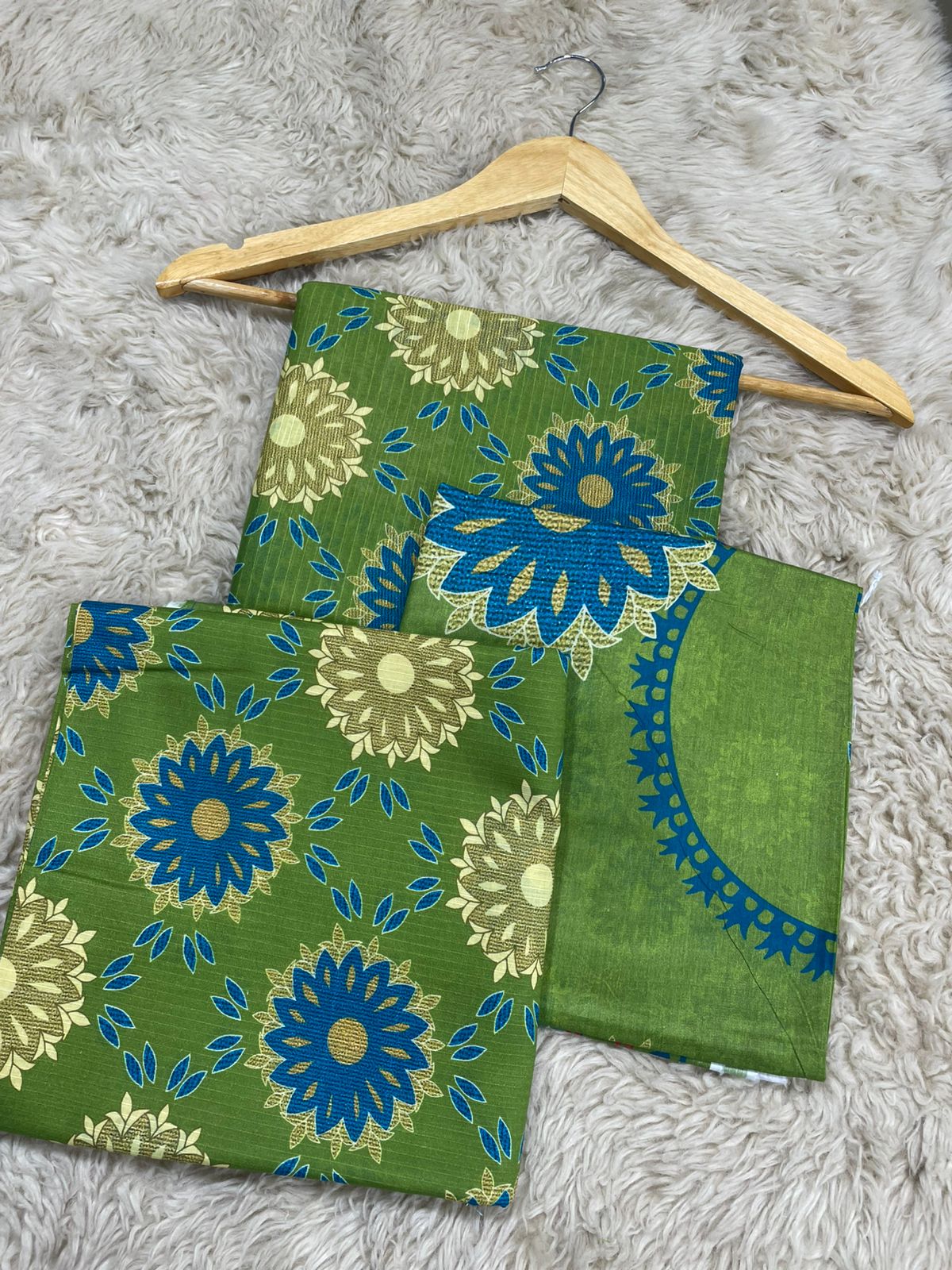 Nishat Printed Bana Dora Lawn Three piece (Unstitched)