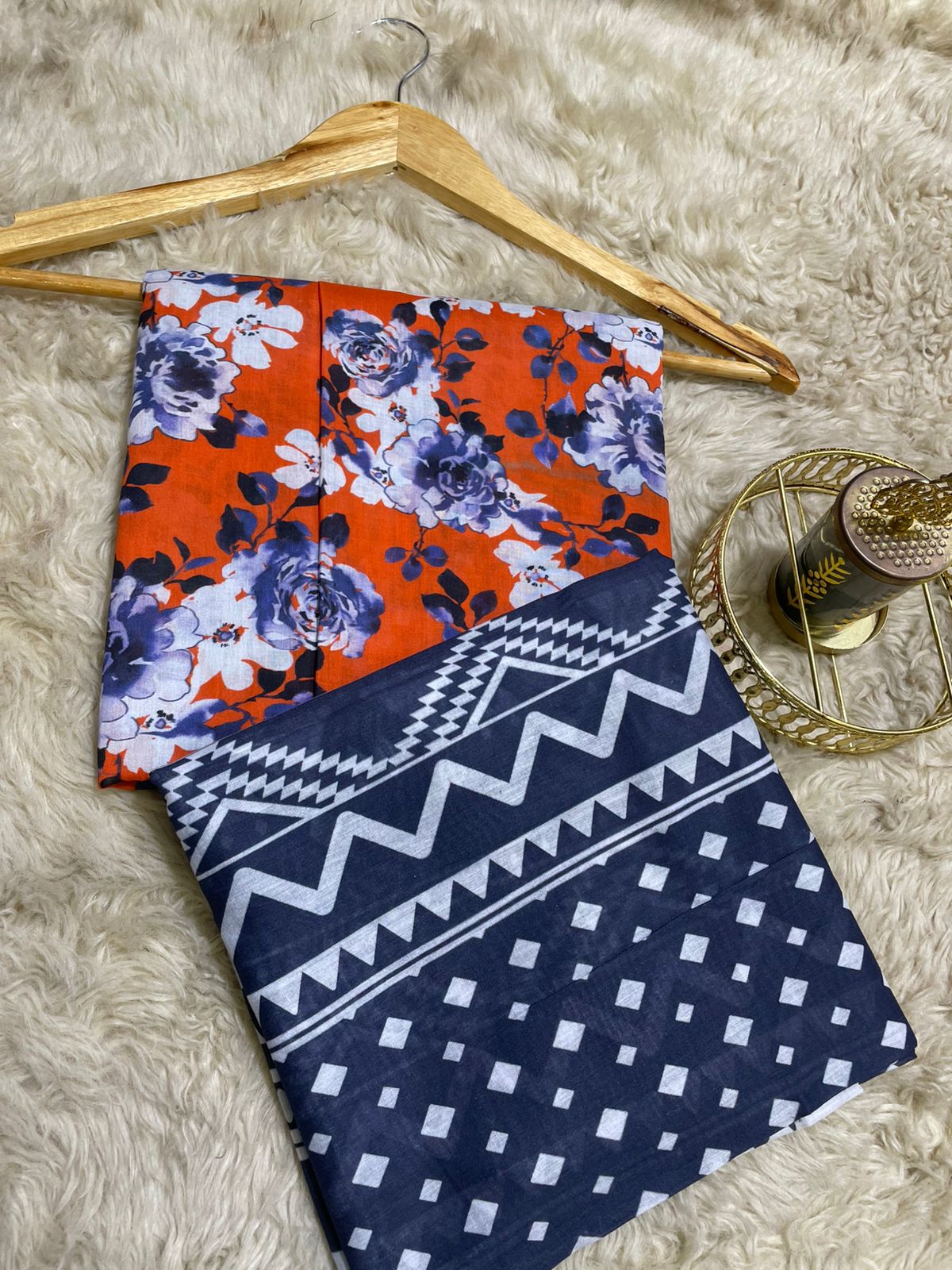 Sapphire Printed Lawn Three piece (unstitched)
