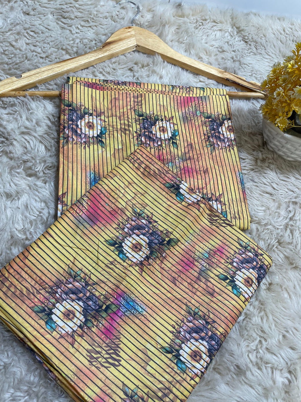 Nishat Printed Lawn 2pc (Unstitched)